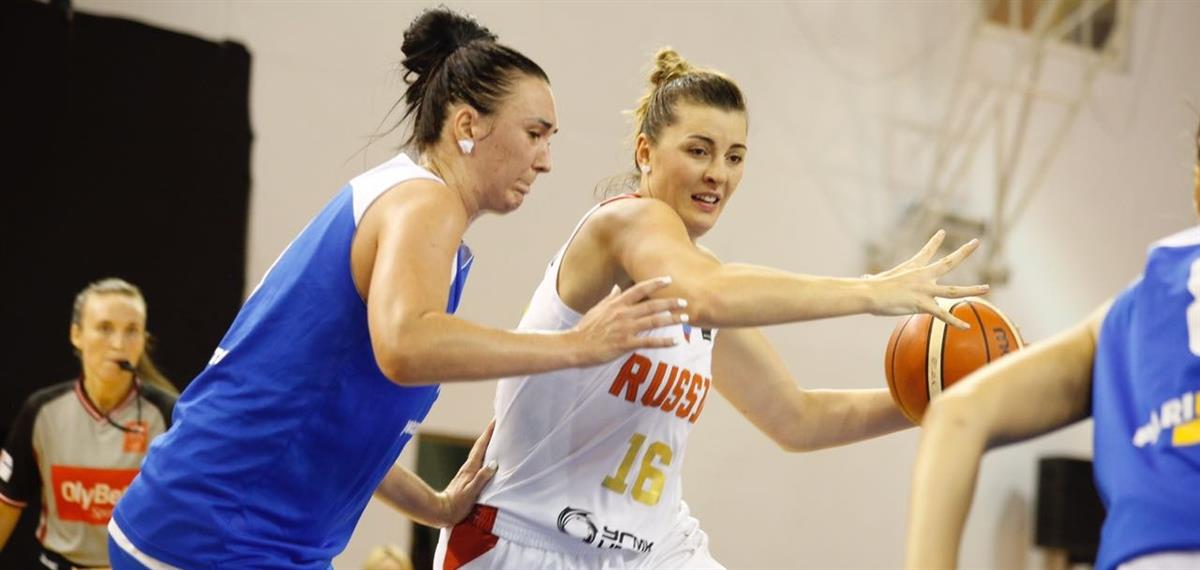 Женская сборная обыграла Украину на турнире в Риге